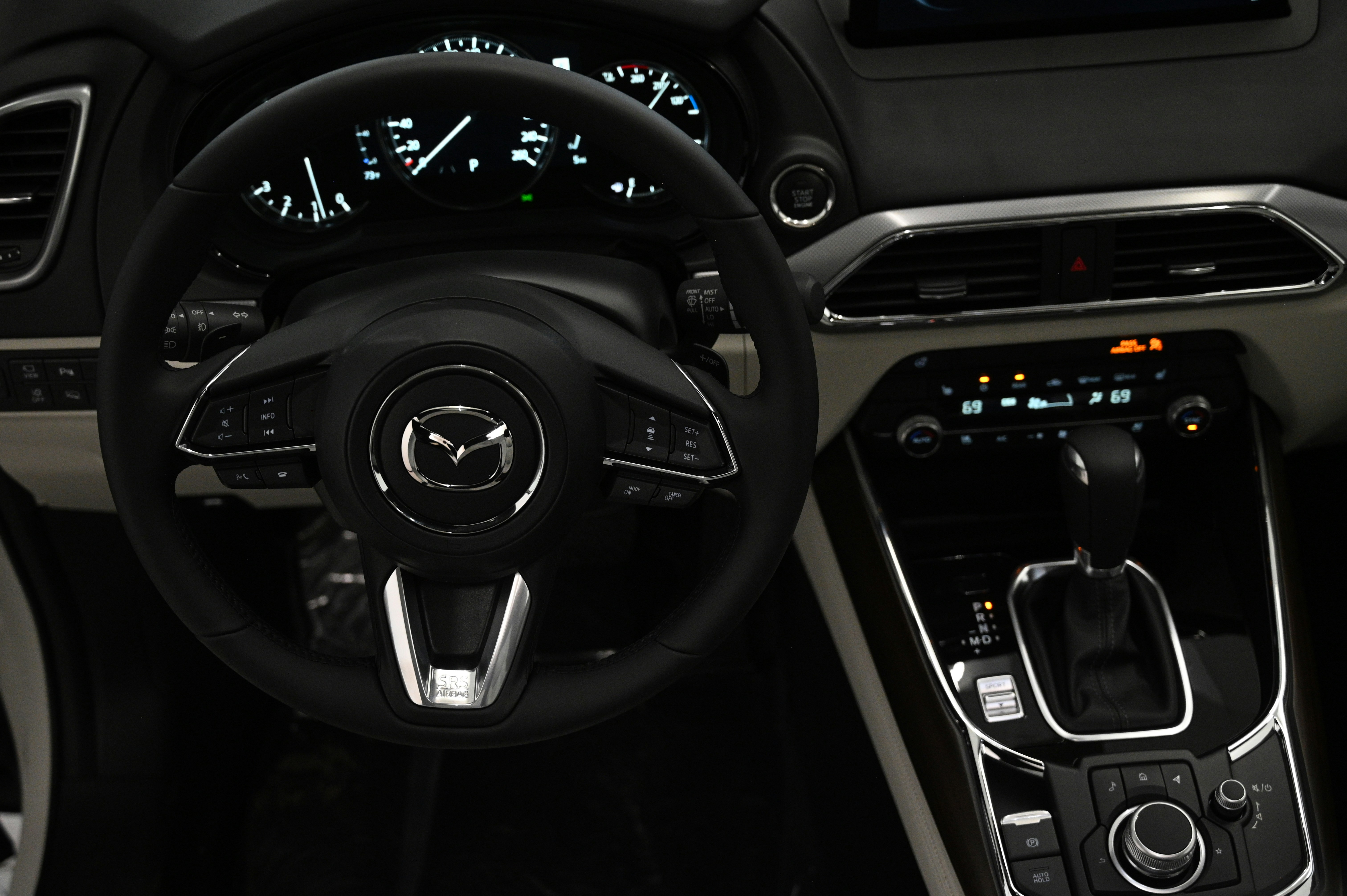Mazda CX-3 Interior View 3